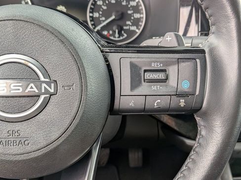 Used 2024 Nissan Pathfinder SL w/ SL Premium Package image 30