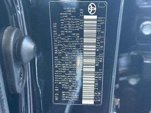 Certified 2024 Toyota Corolla LE image 35