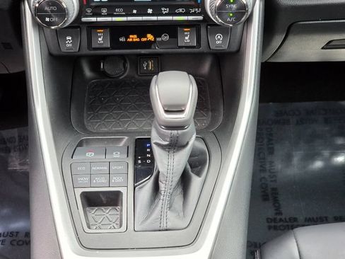 Used 2023 Toyota RAV4 XLE Premium AWD/4WD image 29