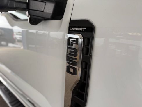 Used 2024 Ford F350 Lariat AWD/4WD image 24