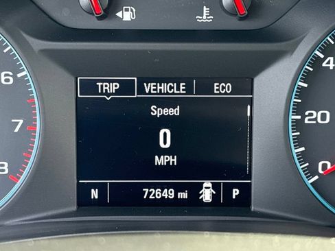 Used 2021 Chevrolet Traverse LS FWD image 19