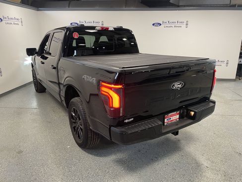 Used 2024 Ford F150 Platinum image 4