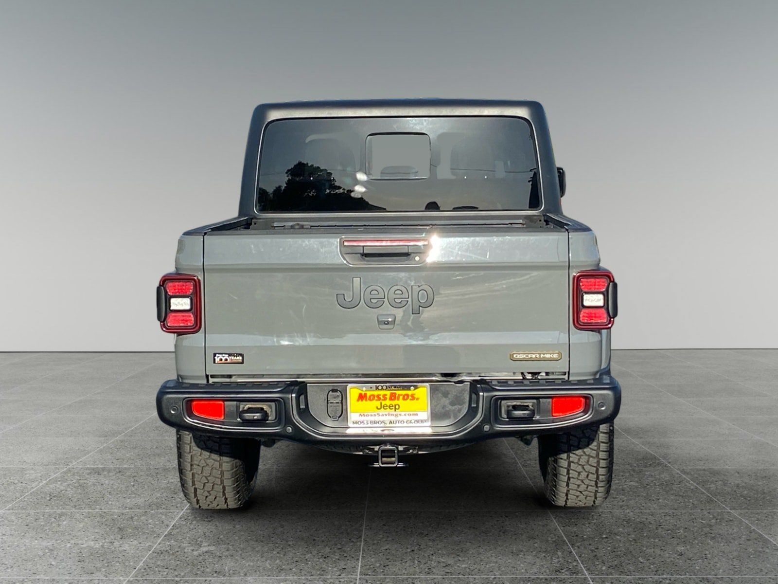 Used 2021 Jeep Gladiator Sport AWD/4WD image 4