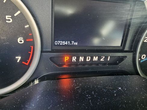 Used 2015 Ford F150 XLT w/ Equipment Group 302A Luxury image 28