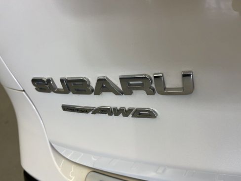 Used 2019 Subaru Ascent Premium w/ Popular Package #3 image 36