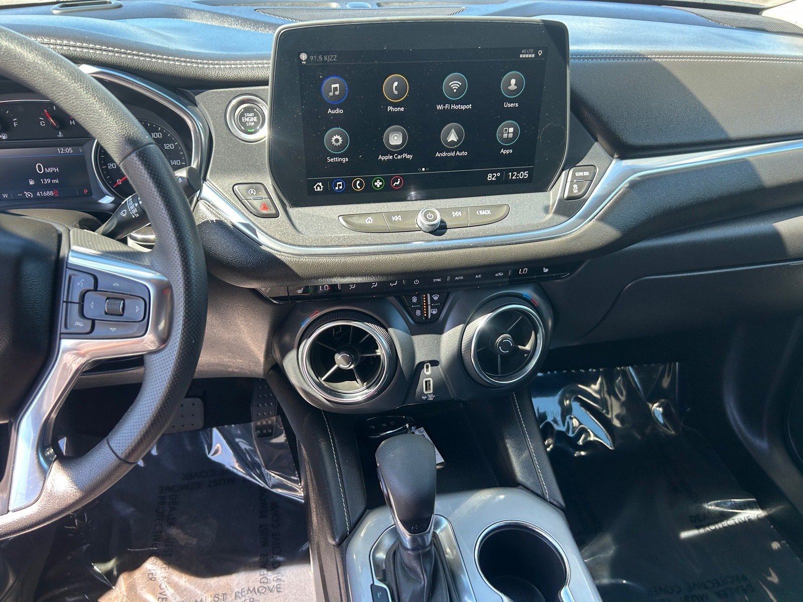 Used 2025 Chevrolet Blazer LT FWD image 23