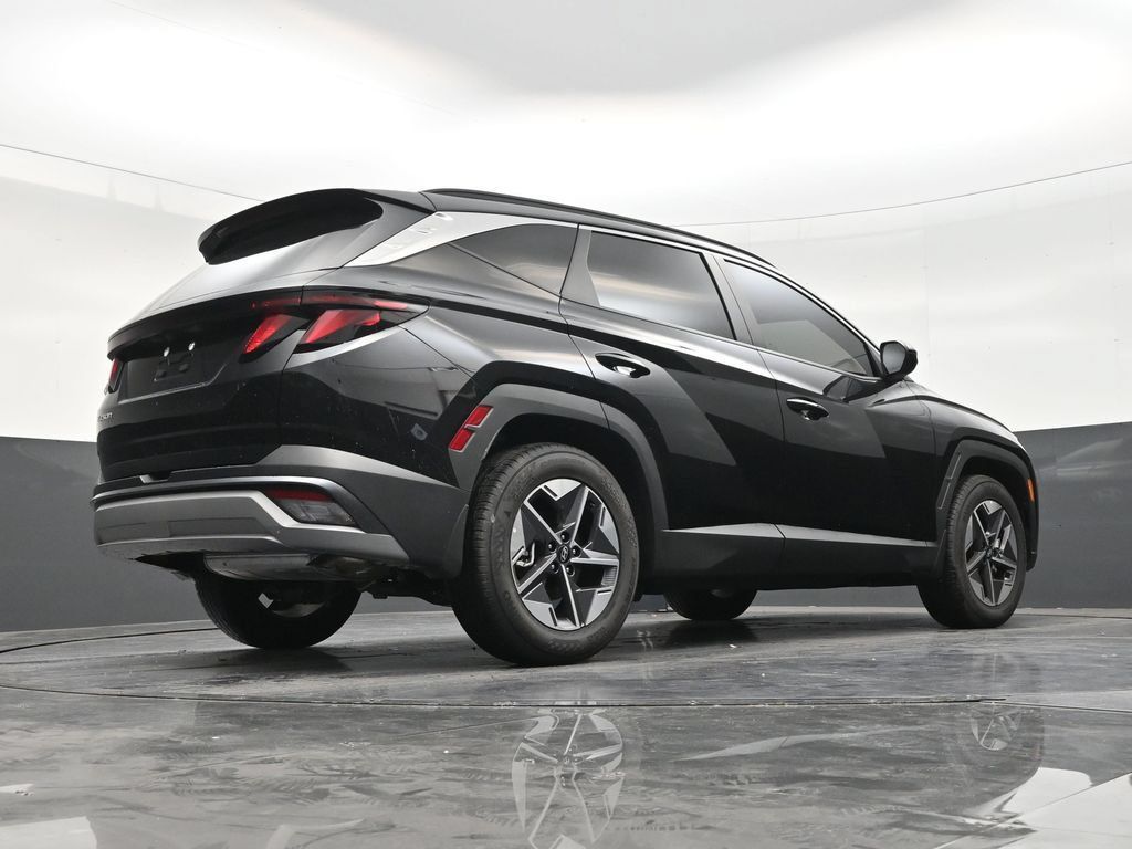 Used 2026 Hyundai Tucson SEL Plus FWD image 24