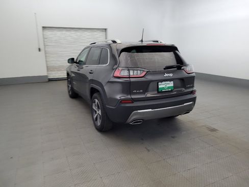 Used 2019 Jeep Cherokee Limited AWD/4WD image 5