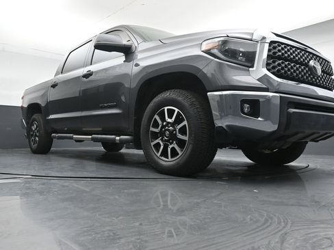 Used 2021 Toyota Tundra SR5 w/ TRD Off-Road Package AWD/4WD image 18