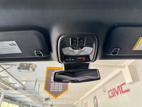 Certified 2024 GMC Canyon Denali AWD/4WD image 27