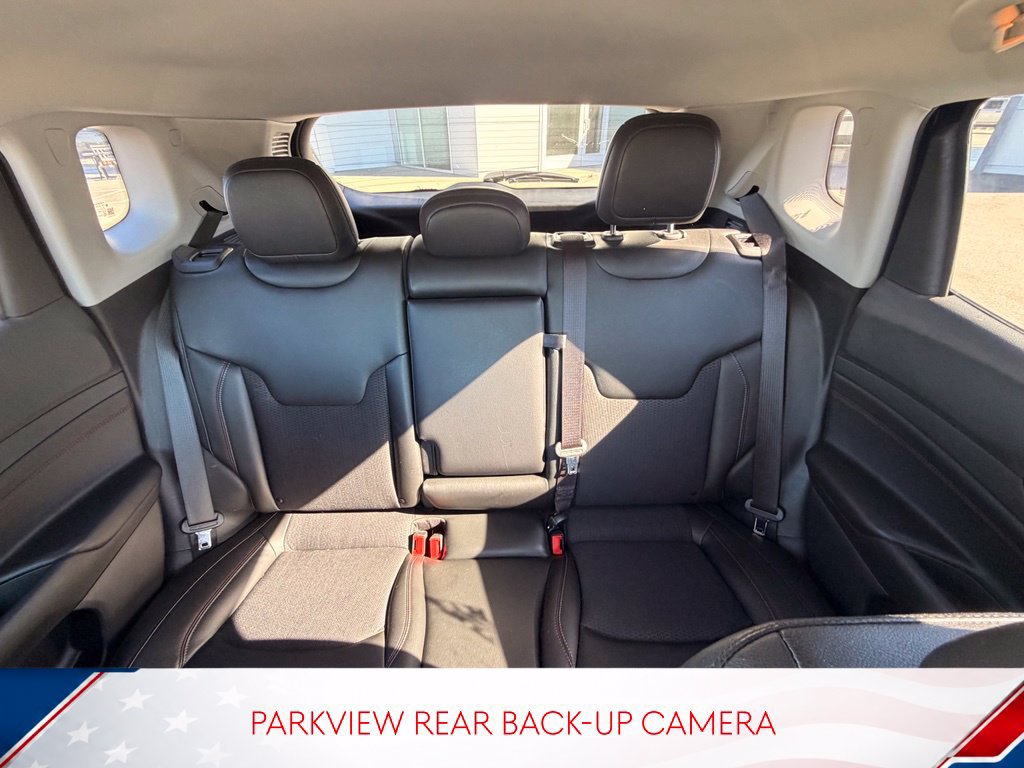 Used 2022 Jeep Compass Trailhawk AWD/4WD image 9