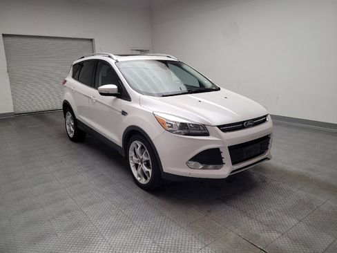 Used 2015 Ford Escape Titanium FWD image 13