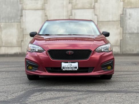 Used 2018 Subaru Impreza 2.0i AWD/4WD image 2