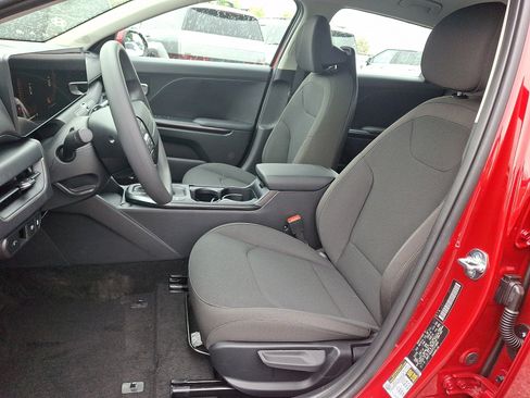 New 2026 Kia K4 FWD image 9
