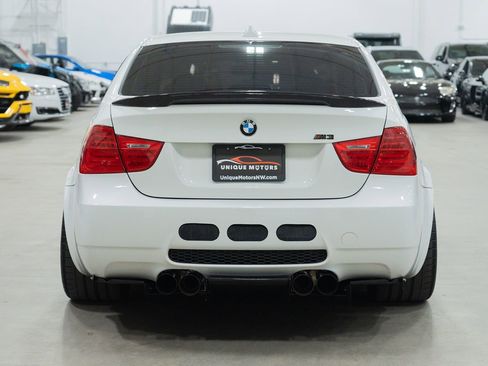 Used 2011 BMW M3 image 5