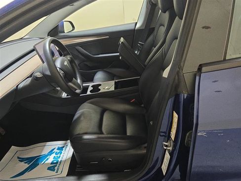 Used 2022 Tesla Model 3 Long Range AWD/4WD image 6