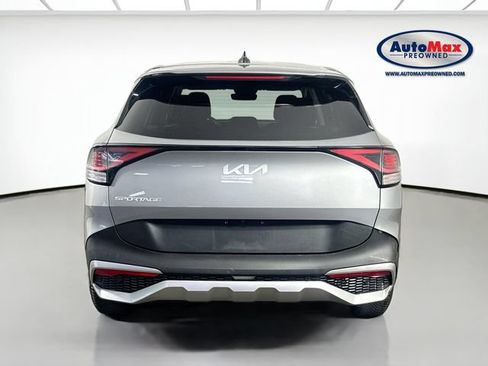 Used 2023 Kia Sportage LX AWD/4WD image 6