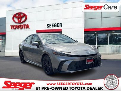 Used 2025 Toyota Camry SE