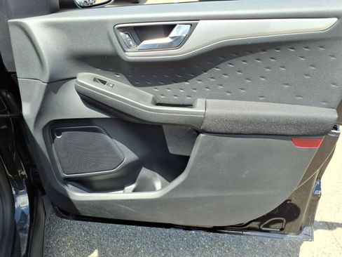 Used 2020 Ford Escape SE AWD/4WD image 10