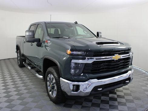 New 2026 Chevrolet Silverado 2500 LT AWD/4WD image 28