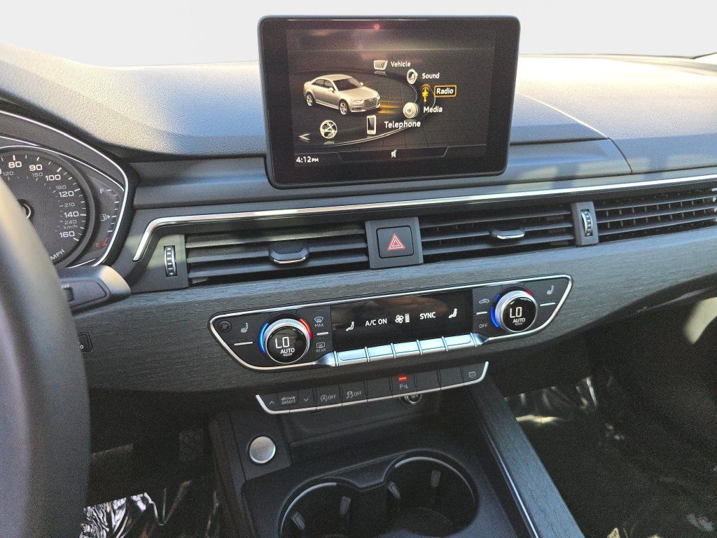 Used 2019 Audi A4 2.0T Premium FWD image 26