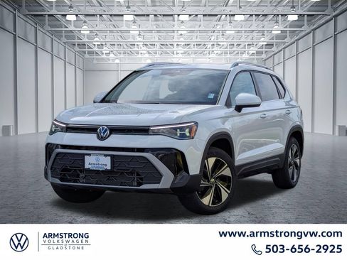 New 2026 Volkswagen Taos SE AWD/4WD image 1