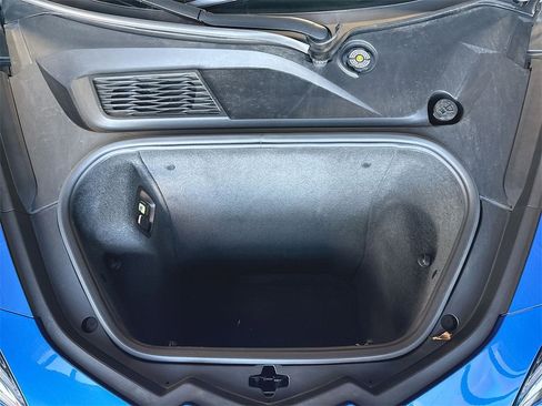 Used 2023 Chevrolet Corvette Stingray Coupe w/ Z51 Performance Package image 22