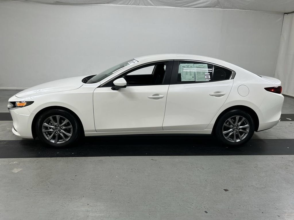 Certified 2025 MAZDA MAZDA3 s FWD image 6