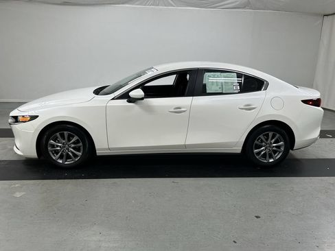 Certified 2025 MAZDA MAZDA3 s FWD image 6