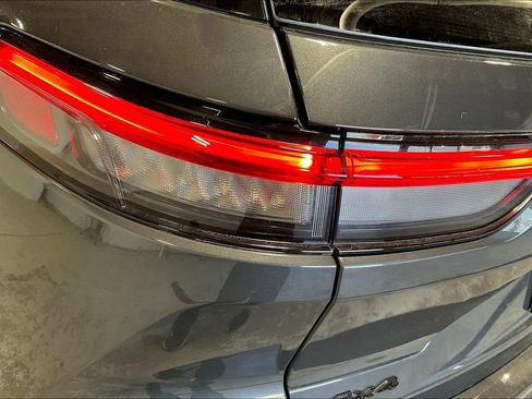 New 2025 Jeep Grand Cherokee Limited w/ Black Appearance Package image 38