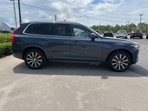 Used 2023 Volvo XC90 B5 Core w/ Protection Package Premier AWD/4WD image 4