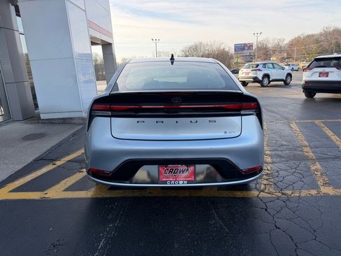 New 2026 Toyota Prius XLE image 4