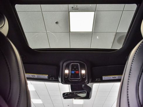 New 2026 Jeep Grand Cherokee Altitude image 14