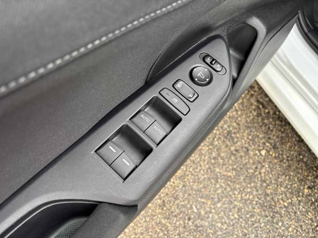 Used 2021 Honda Civic EX image 14