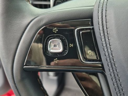Certified 2025 Lincoln Aviator Reserve w/ Equipment Group 201A AWD/4WD image 22