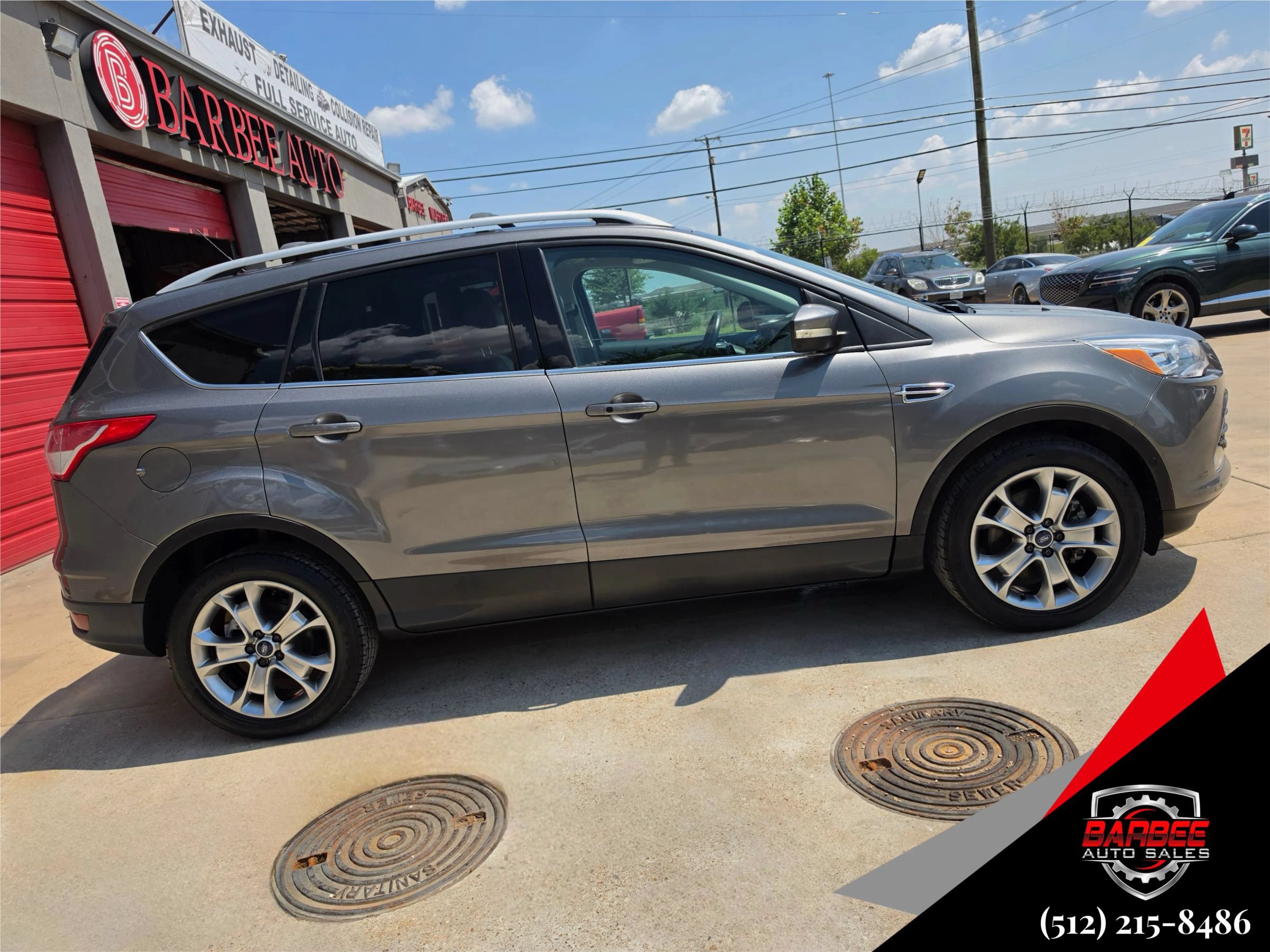 Used 2014 Ford Escape Titanium w/ Equipment Group 401A AWD/4WD image 5