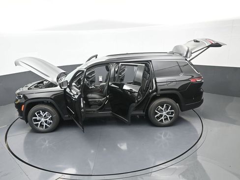 Used 2025 Jeep Grand Cherokee L Limited image 61