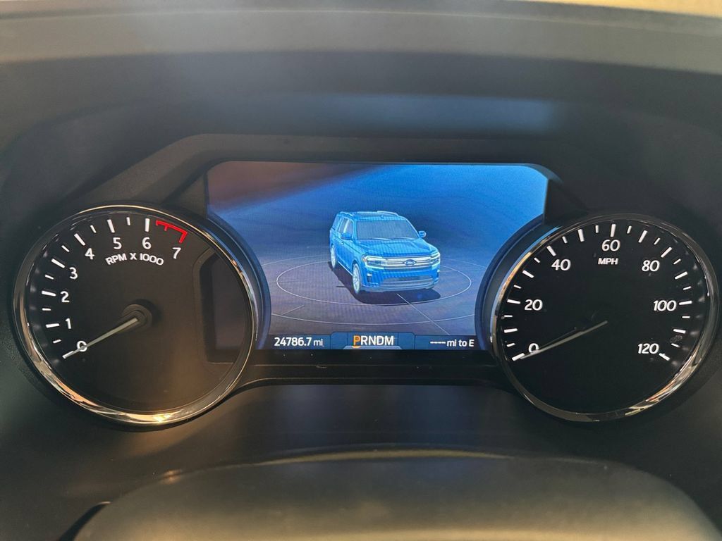 Used 2024 Ford Expedition Max Limited AWD/4WD image 14