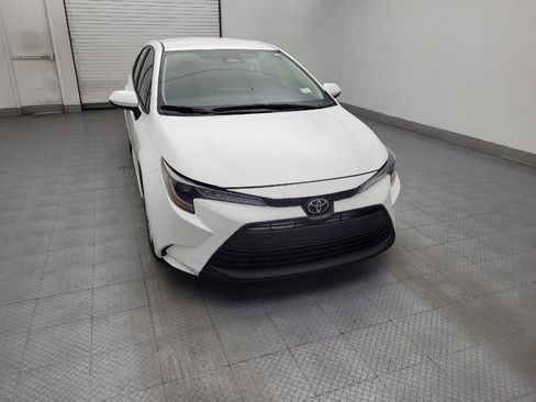 Used 2024 Toyota Corolla LE FWD image 14