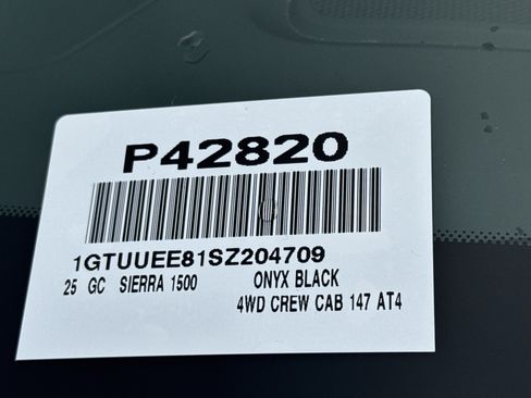 Used 2025 GMC Sierra 1500 AT4 w/ AT4 Premium Package image 38