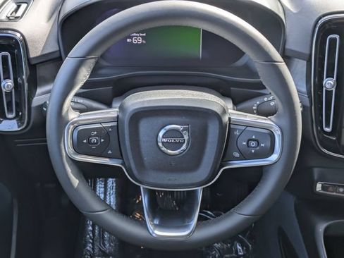 Certified 2023 Volvo XC40 Recharge Plus AWD/4WD image 17