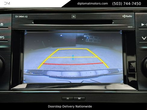 Used 2016 Toyota Avalon Limited w/ Toyota Safety Sense Package image 32