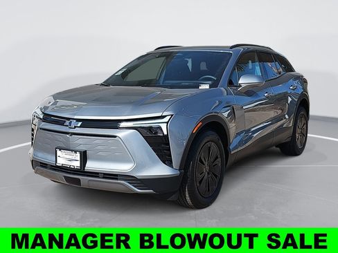 New 2025 Chevrolet Blazer EV LT w/ Midnight/Sport Edition FWD image 7
