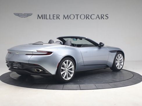 Used 2019 Aston Martin DB11 Volante image 7
