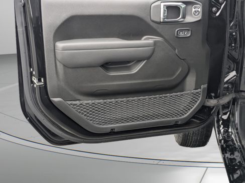 New 2025 Jeep Gladiator Sport image 42