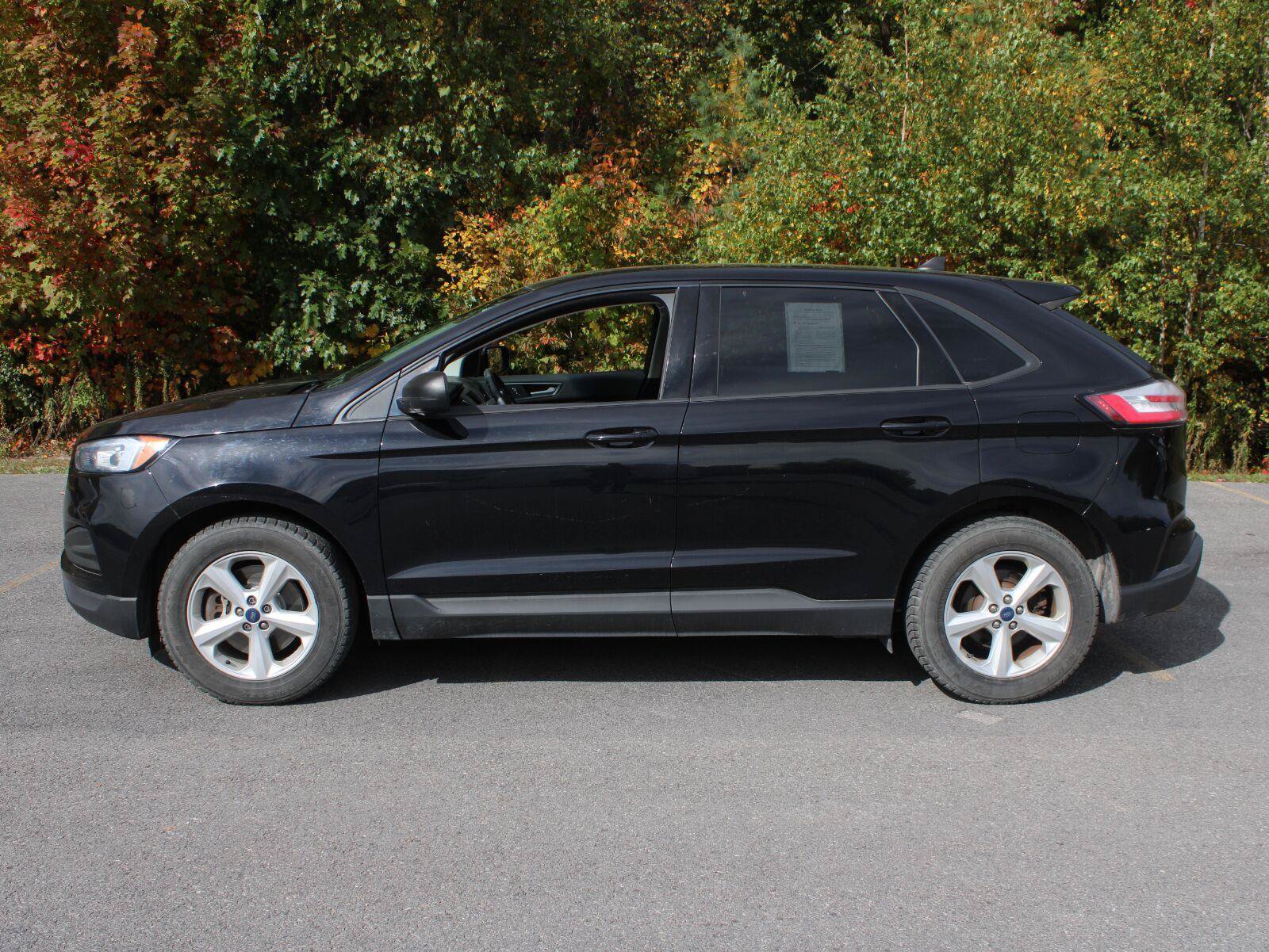 Used 2019 Ford Edge SE AWD/4WD image 5