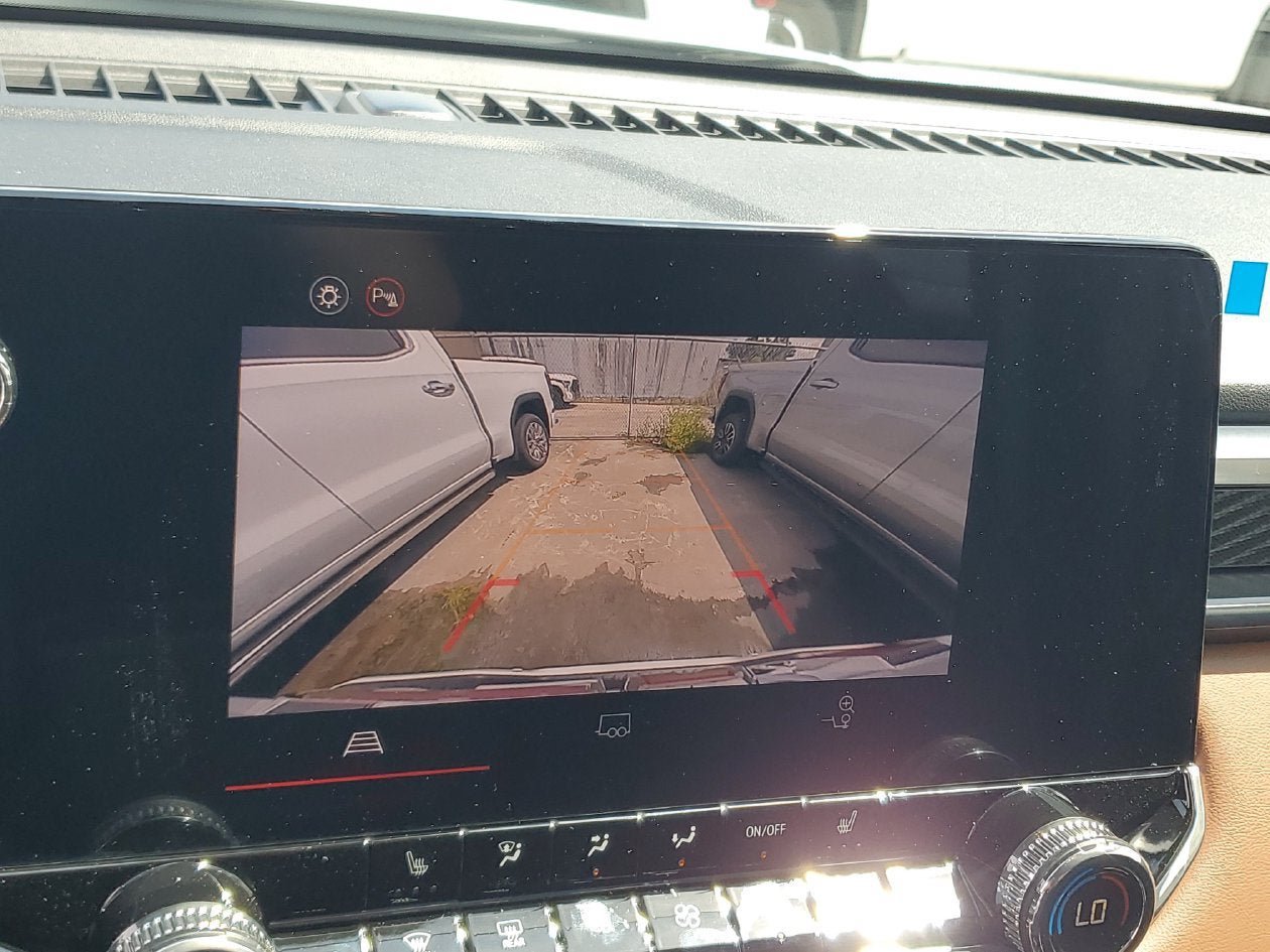 New 2026 GMC Canyon AT4 AWD/4WD image 22