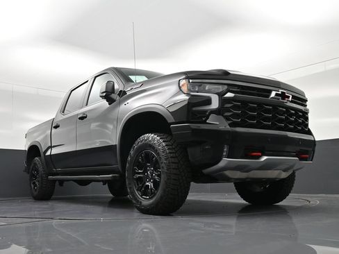 Used 2026 Chevrolet Silverado 1500 ZR2 AWD/4WD image 29