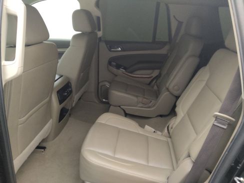 Used 2019 Chevrolet Tahoe Premier AWD/4WD image 18