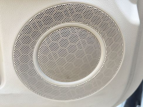 Used 2015 Lexus ES 350 w/ Luxury Package image 22